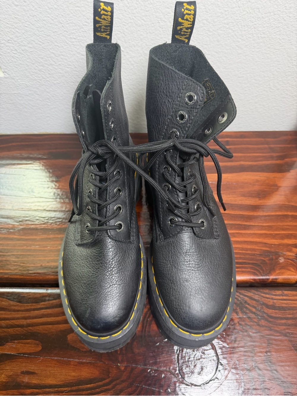 Dr. Martens 1460 MAX LEATHER PLATFORM BOOTS in Black Pisa Size 9 - Picture 4 of 12